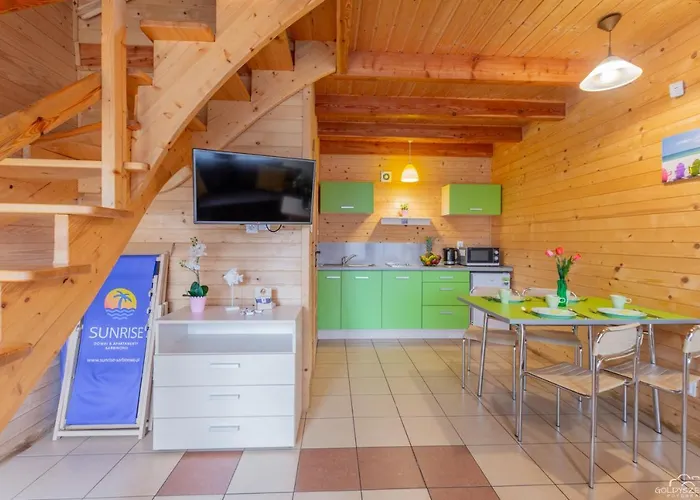 Sunrise-sarbinowo I Lodge *